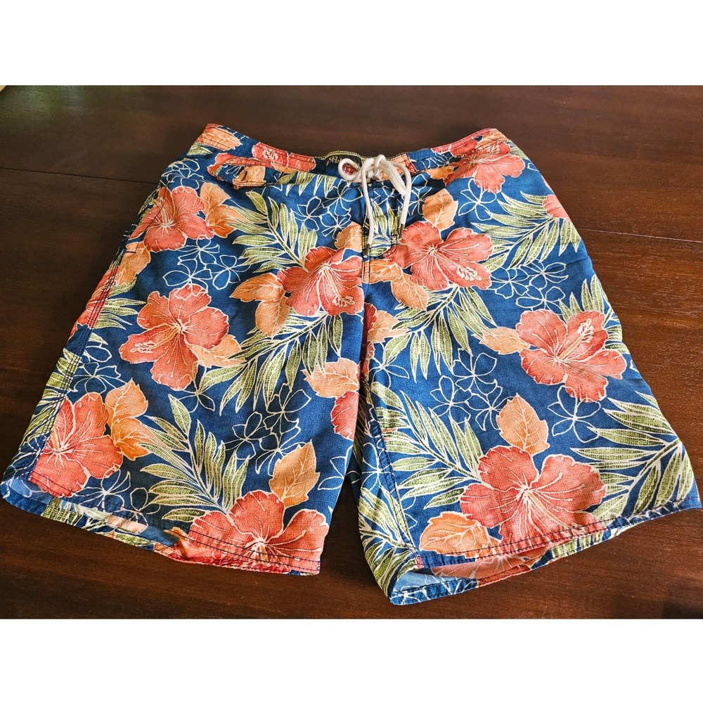 St. John's Bay Swim Mens Large Hawaiin Floral Hibiscus Tropical Board Shorts